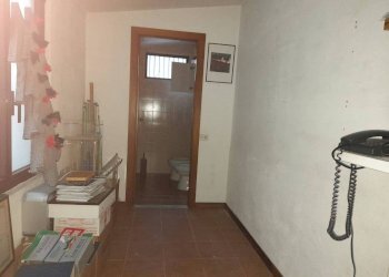 Negozio Via Roma, Ceva - foto 8
