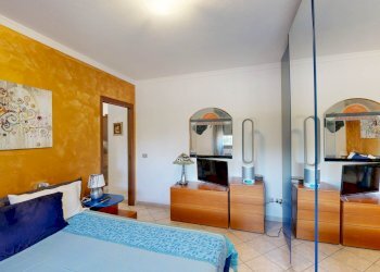 Villa a Schiera Castello d'Argile - foto 15