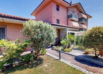 Villa a Schiera Castello d'Argile - foto 31