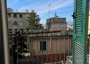 Four-room apartment Genova (neighborhood San Martino) - photo 1