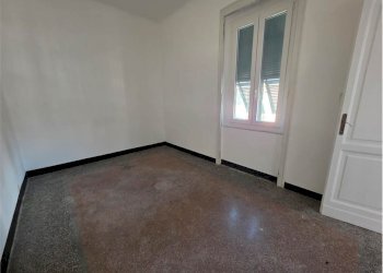 Four-room apartment Genova (neighborhood San Martino) - photo 8