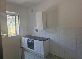 Three-room apartment Genova (neighborhood Rivarolo) - photo 6