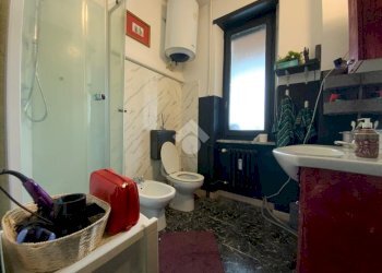 Three-room apartment Via degli aceri, Torino (neighborhood Falchera) - photo 7