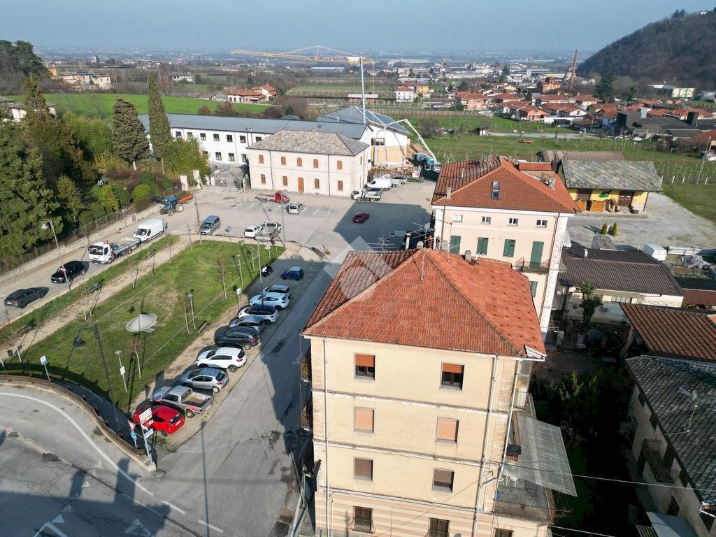 Four-room apartment Piazza Stazione, Barge - photo 2