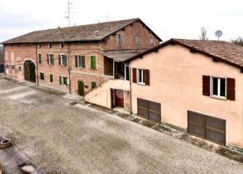 Four-room apartment Str. Casaletto, Novellara - photo 1