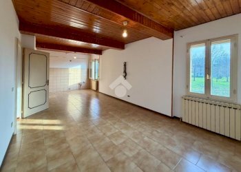 Four-room apartment Str. Casaletto, Novellara - photo 6