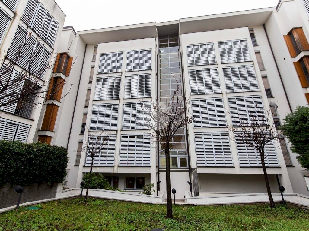 Three-room apartment Via Monte Rosa, Rozzano - photo 1