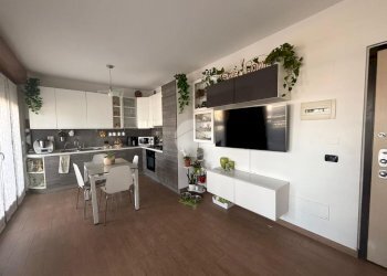 Three-room apartment Via Monte Rosa, Rozzano - photo 4
