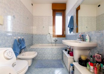 Three-room apartment Via Monte Rosa, Rozzano - photo 22