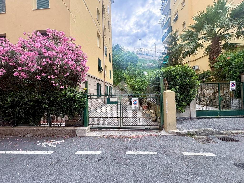 Apartment Via dell'Acciaio, Genova (neighborhood Borzoli) - photo 1