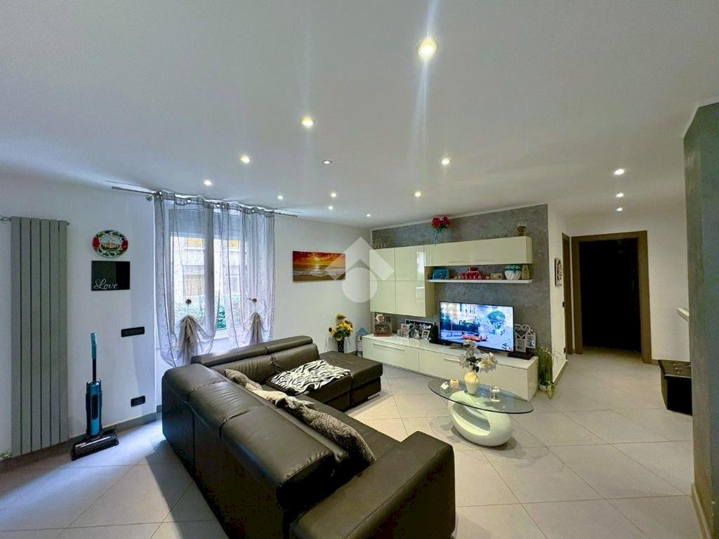 Apartment Via dell'Acciaio, Genova (neighborhood Borzoli) - photo 3