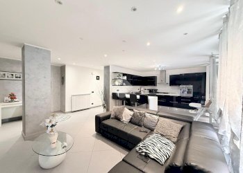 Apartment Via dell'Acciaio, Genova (neighborhood Borzoli) - photo 8