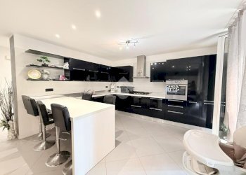 Apartment Via dell'Acciaio, Genova (neighborhood Borzoli) - photo 14
