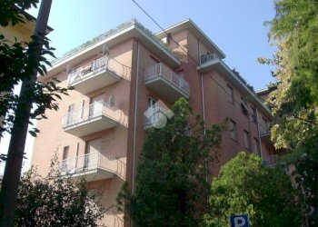 Four-room apartment Via Marmolada, Parma (neighborhood San Leonardo) - photo 1