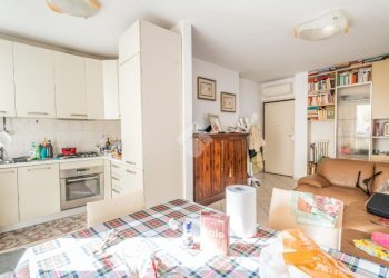Three-room apartment Via Zacconi, Rimini - photo 3