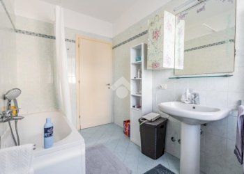 Three-room apartment Via Zacconi, Rimini - photo 16