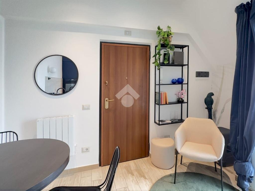 Two-room apartment Via Giulio e Corrado Venini, Milano - photo 2
