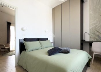 Two-room apartment Via Giulio e Corrado Venini, Milano - photo 7