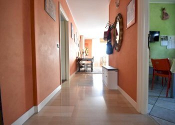 Three-room apartment Str. Montanara, Parma (neighborhood Carignano) - photo 3
