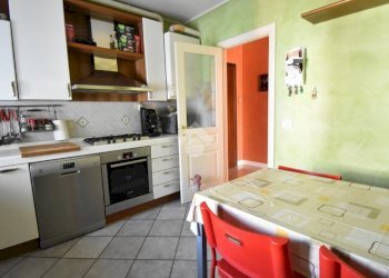 Three-room apartment Str. Montanara, Parma (neighborhood Carignano) - photo 7
