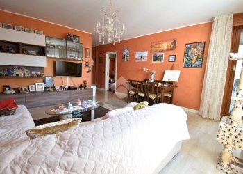 Three-room apartment Str. Montanara, Parma (neighborhood Carignano) - photo 10