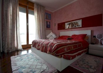 Three-room apartment Str. Montanara, Parma (neighborhood Carignano) - photo 30