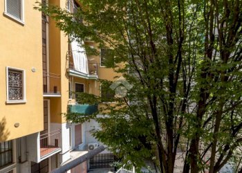 Two-room apartment Via Giacomo Antonini, Milano (neighborhood Vigentino) - photo 13