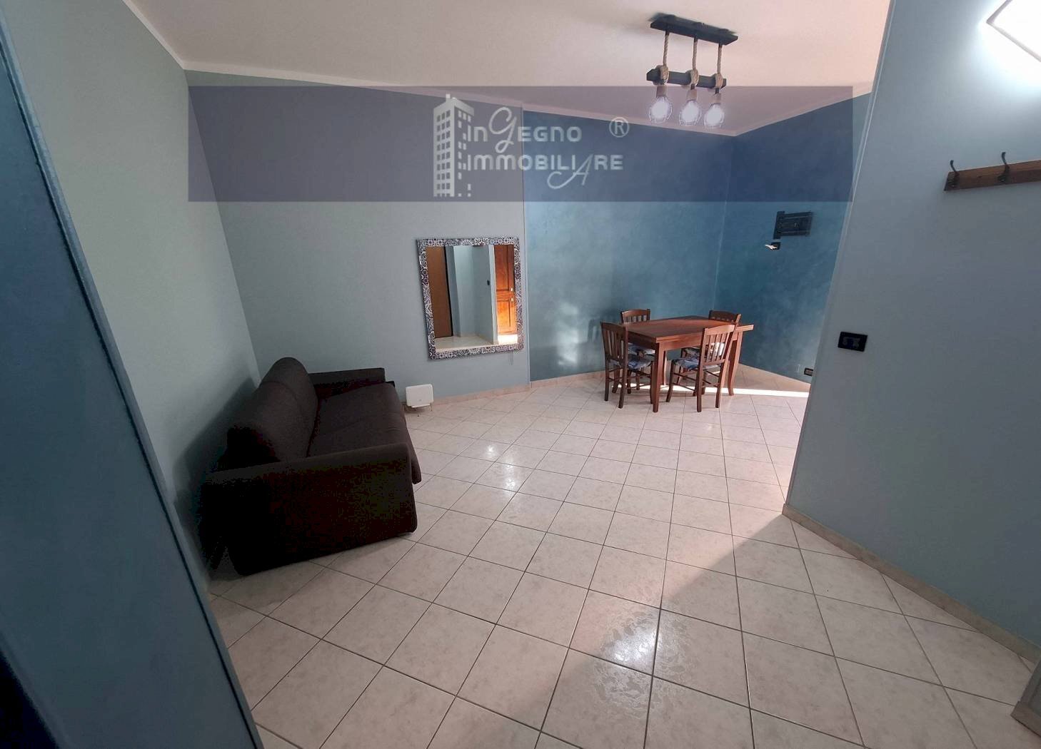 Three-room apartment Via Val della Torre, Torino (neighborhood San Donato) - photo 1