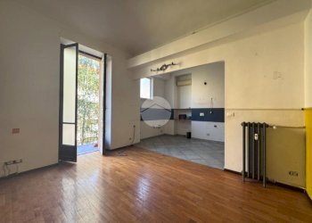 Four-room apartment Via Principi d'Acaja, Torino (neighborhood Cit Turin) - photo 1