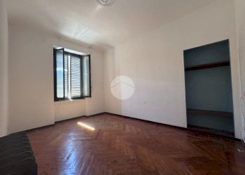 Four-room apartment Via Principi d'Acaja, Torino (neighborhood Cit Turin) - photo 4