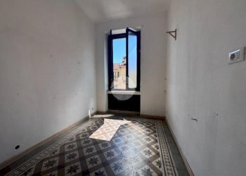 Four-room apartment Via Principi d'Acaja, Torino (neighborhood Cit Turin) - photo 10