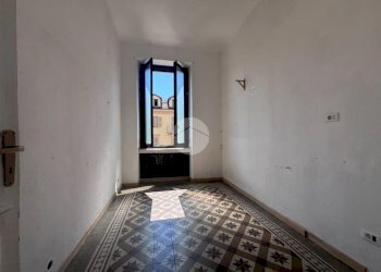 Four-room apartment Via Principi d'Acaja, Torino (neighborhood Cit Turin) - photo 15