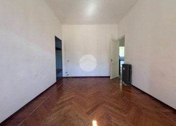Four-room apartment Via Principi d'Acaja, Torino (neighborhood Cit Turin) - photo 16
