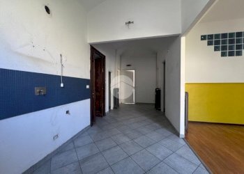 Four-room apartment Via Principi d'Acaja, Torino (neighborhood Cit Turin) - photo 18