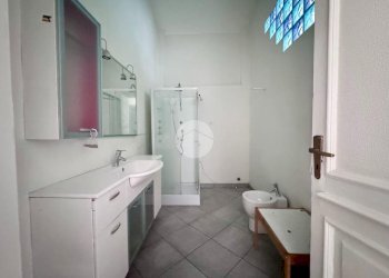 Four-room apartment Via Principi d'Acaja, Torino (neighborhood Cit Turin) - photo 21