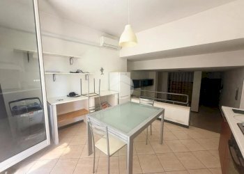 One-room apartment Via Filippo Turati, Savona (neighborhood Valloria) - photo 6