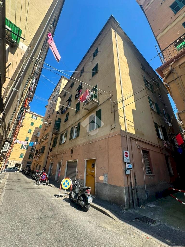 Quadrilocale Via Santo Bertelli, Genova (zona Sampierdarena) - foto 2