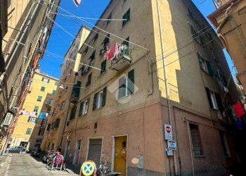 Quadrilocale Via Santo Bertelli, Genova (zona Sampierdarena) - foto 2
