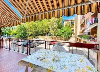 Four-room apartment Via Zara, La Spezia (neighborhood Rebocco) - photo 1