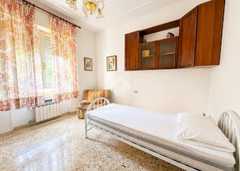 Four-room apartment Via Zara, La Spezia (neighborhood Rebocco) - photo 7