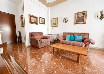Four-room apartment Via Zara, La Spezia (neighborhood Rebocco) - photo 8