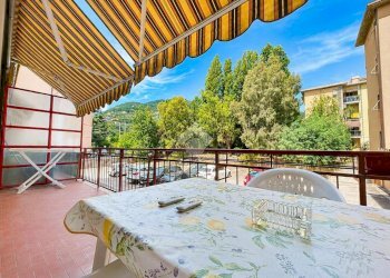 Four-room apartment Via Zara, La Spezia (neighborhood Rebocco) - photo 16