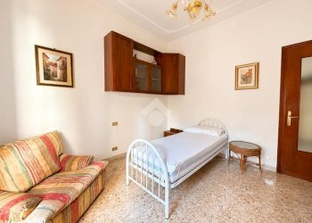 Four-room apartment Via Zara, La Spezia (neighborhood Rebocco) - photo 23
