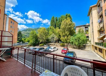 Four-room apartment Via Zara, La Spezia (neighborhood Rebocco) - photo 25