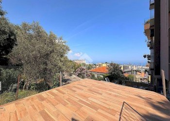 One-room apartment Via Genova, Savona (neighborhood Valloria) - photo 16