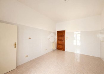 Appartamento Via Montenotte, Savona (zona Centro) - foto 13