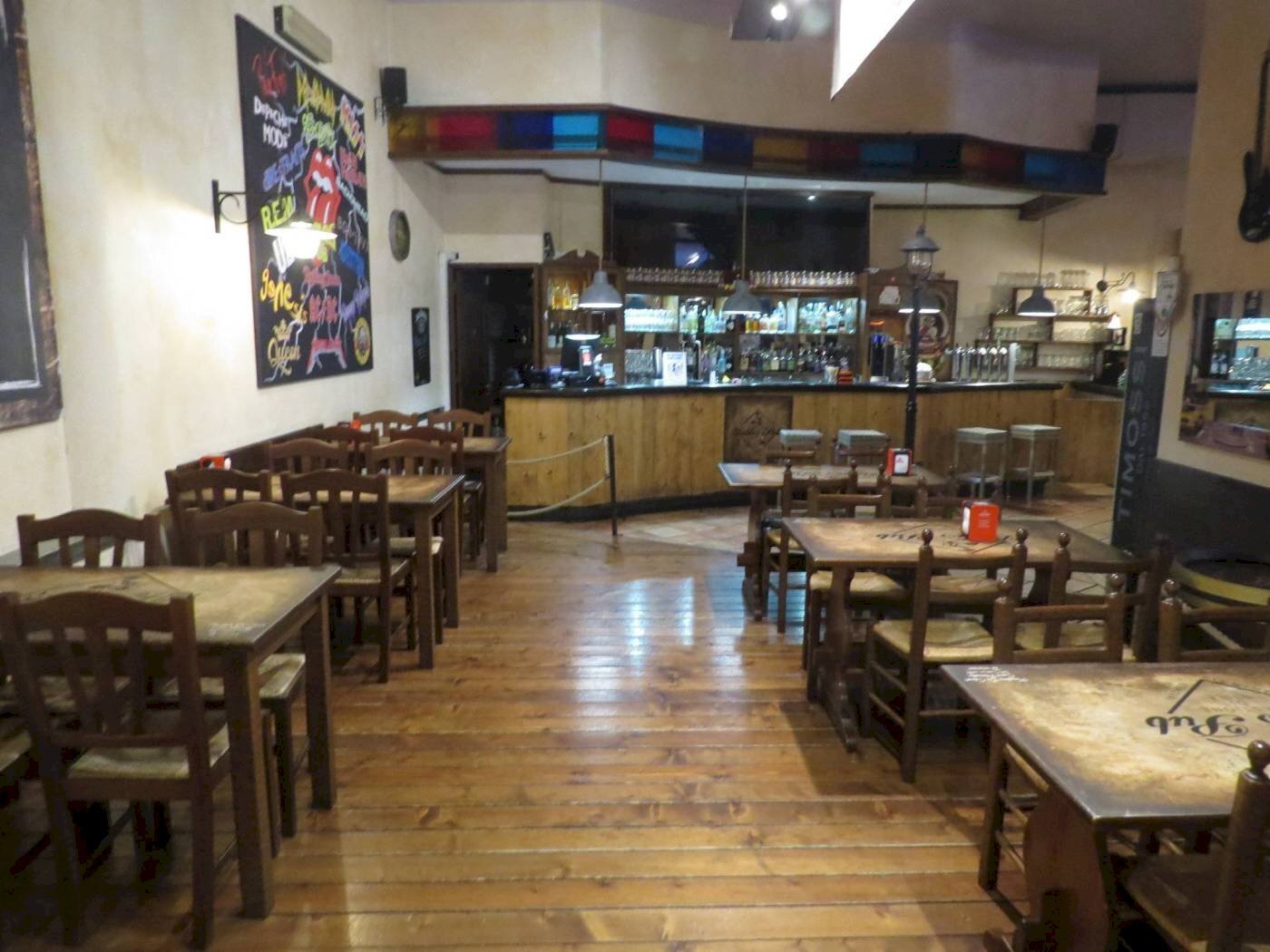 Pub - Enoteca - Wine Bar Piazza Dante, 35, Genova - foto 3