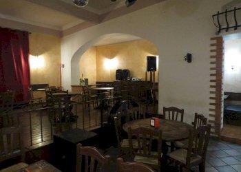 Pub - Enoteca - Wine Bar Piazza Dante, 35, Genova - foto 12