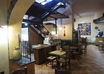 Pub - Enoteca - Wine Bar Piazza Dante, 35, Genova - foto 14