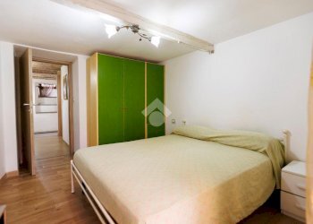Three-room apartment Via Ponterotto, Genova (neighborhood Marassi) - photo 18